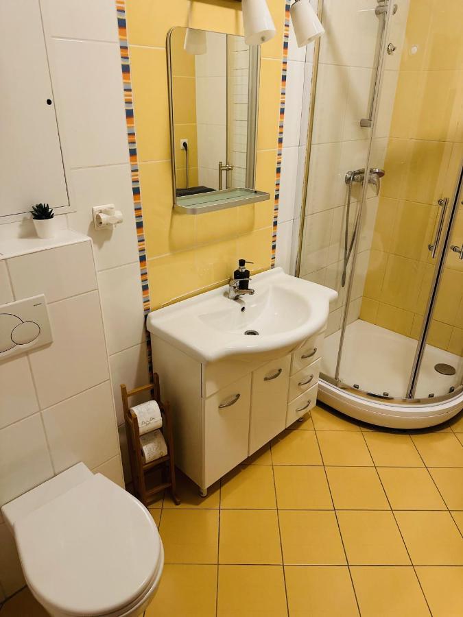 After Six Apartment Bratislava Extérieur photo